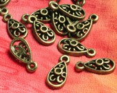 One Dollar Deal Antique brass tone fancy drop 11x6mm, 10 pcs (item ID F4985FY)