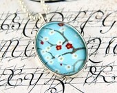 22mm x 30mm Oval Pendant Trays to use with Annie Howes 22mm x 30mm Glamour FX Glass Cabochons. Silver Plated. 25 Pack