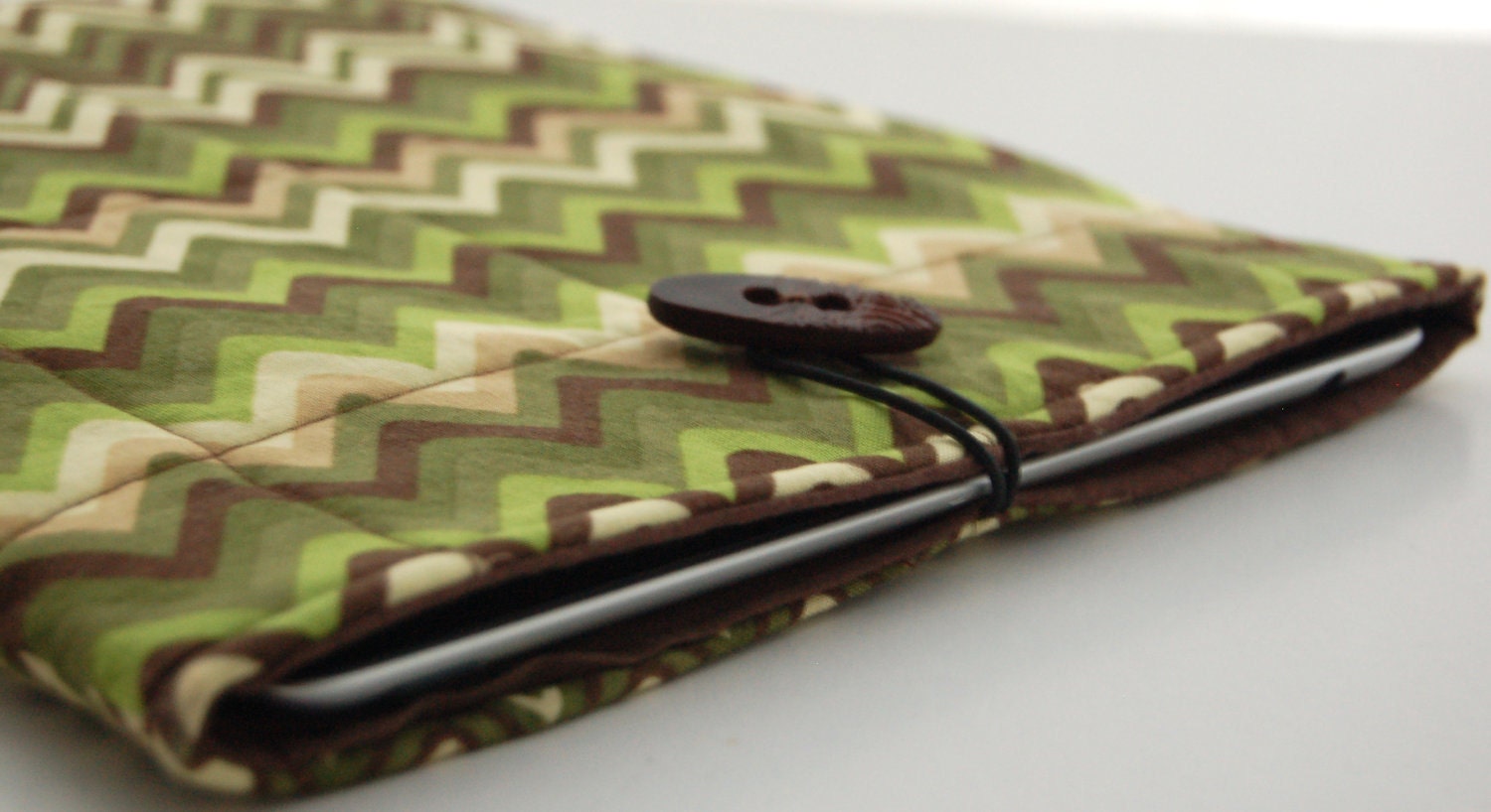 iPad Sleeve Case in Green Brown and Beige - PeetSwea