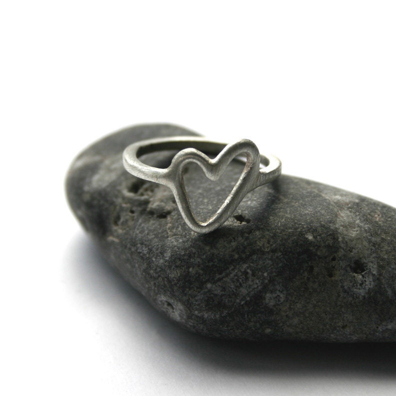 Sterling Silver Open Heart Ring Size 6