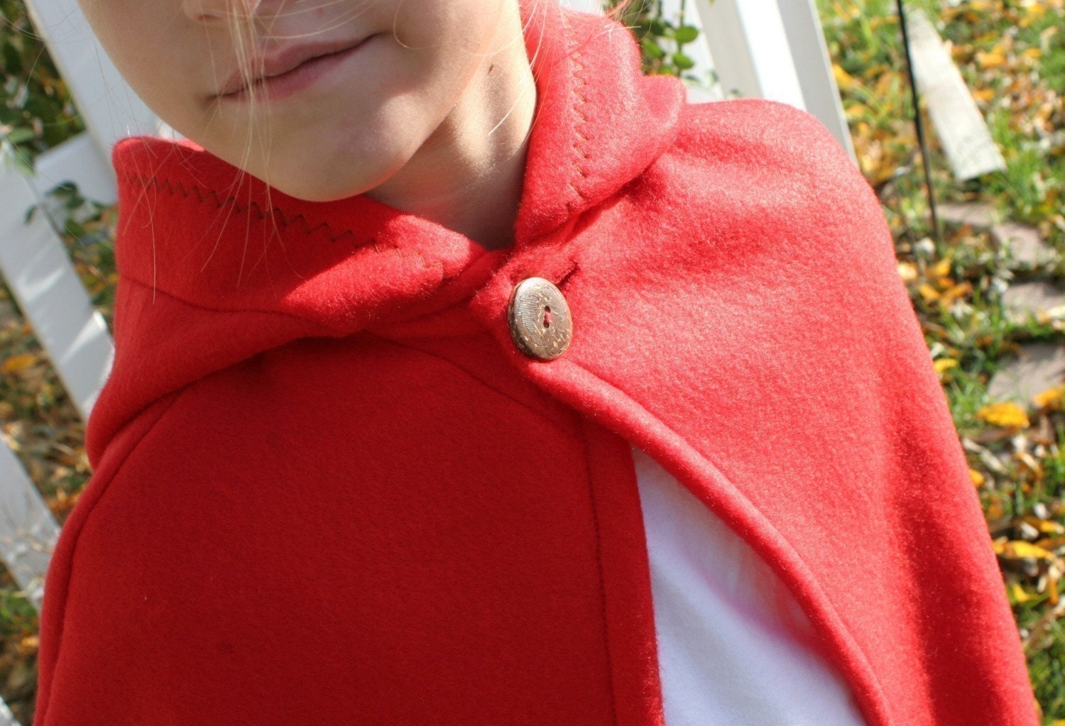 size 2T - Little RED RIDINGHOOD Cape Costume