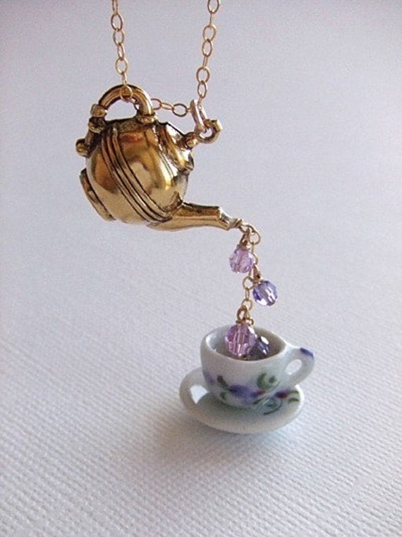 LAVENDER TEA necklace