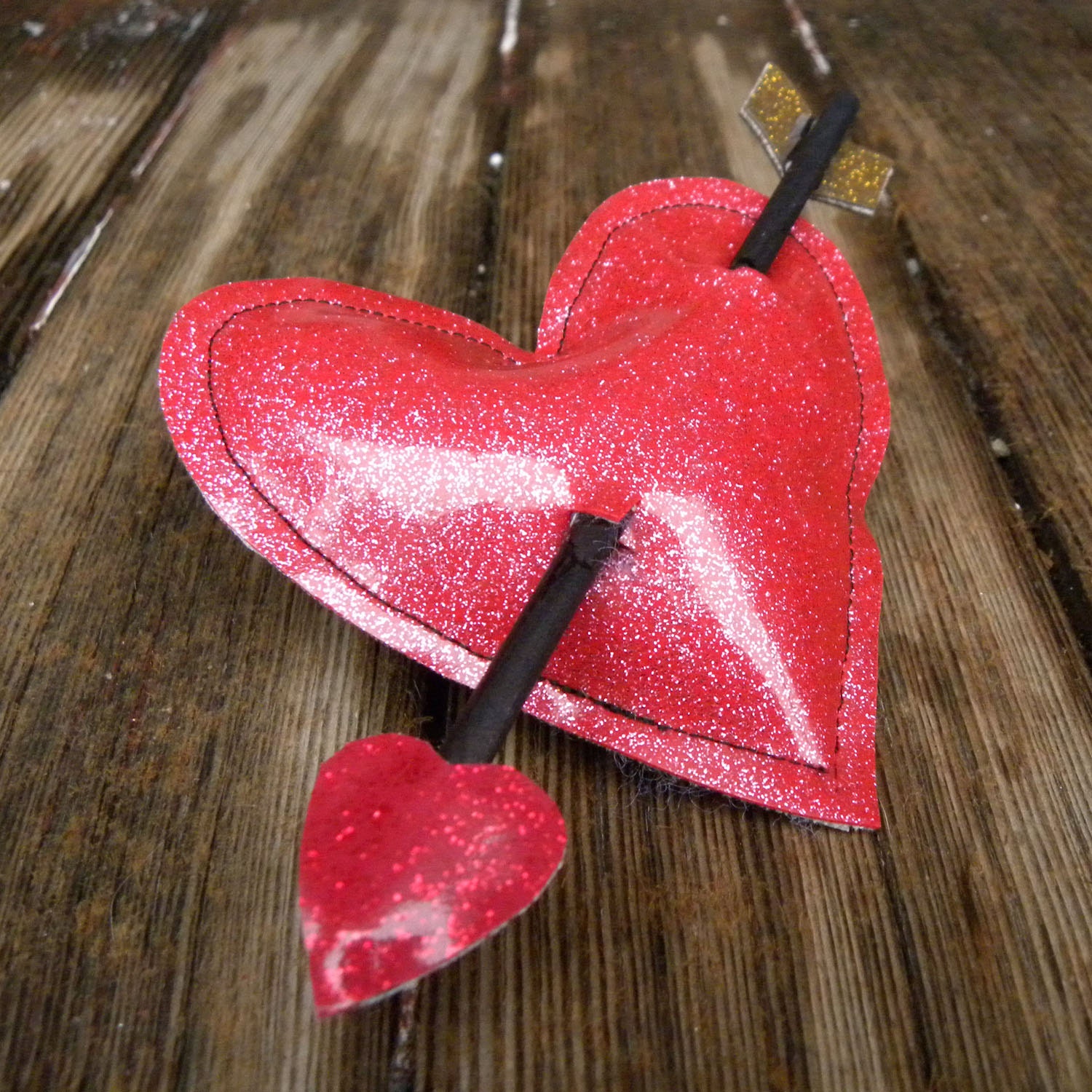 BE MY VALENTINE - pin - gift - humor - geekery