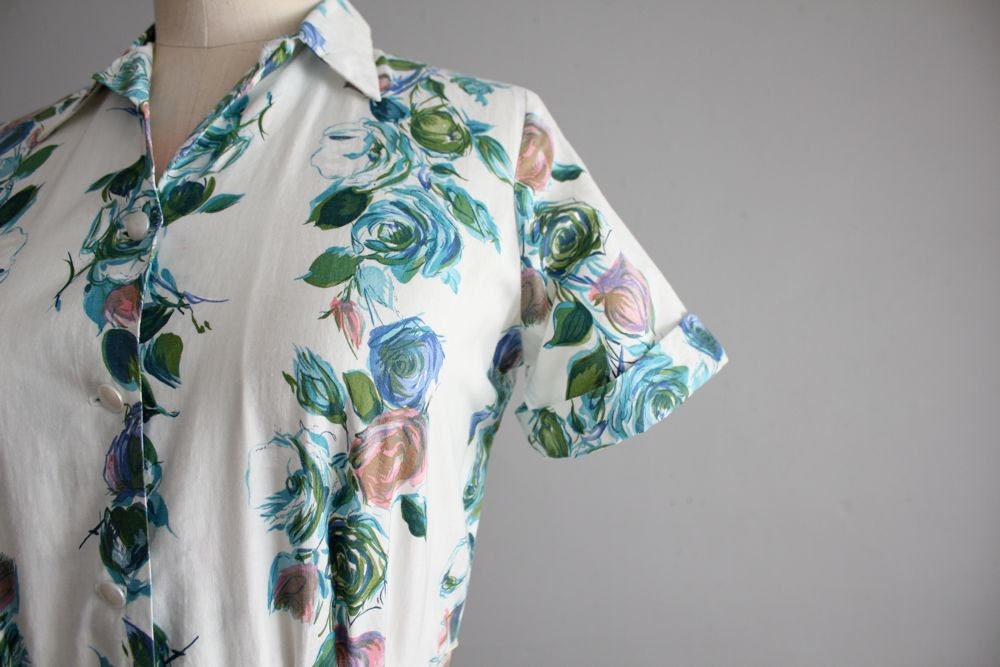 oh hold / 1950s vintage rose print cotton dress