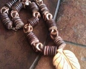 Butterscotch Coco Pukalet Glass and Howlite Beaded necklace