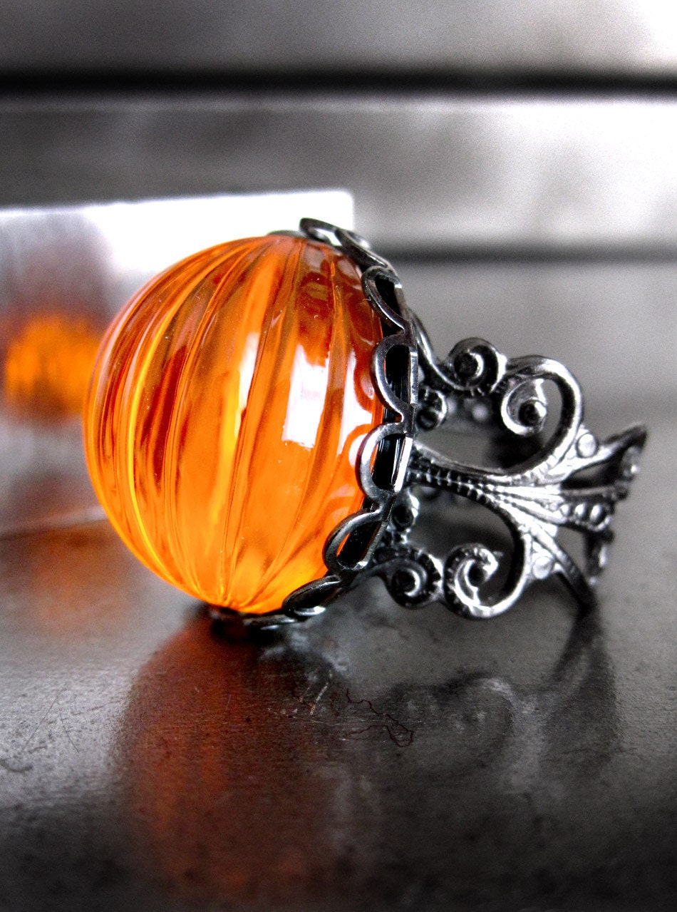 Neon Orange Pumpkin Ring, Halloween Jewelry, Day Glo Bright Orange Cocktail Ring, Black Gunmetal Adjustable Ring, Dark Goth Gothic Ring - ShySiren
