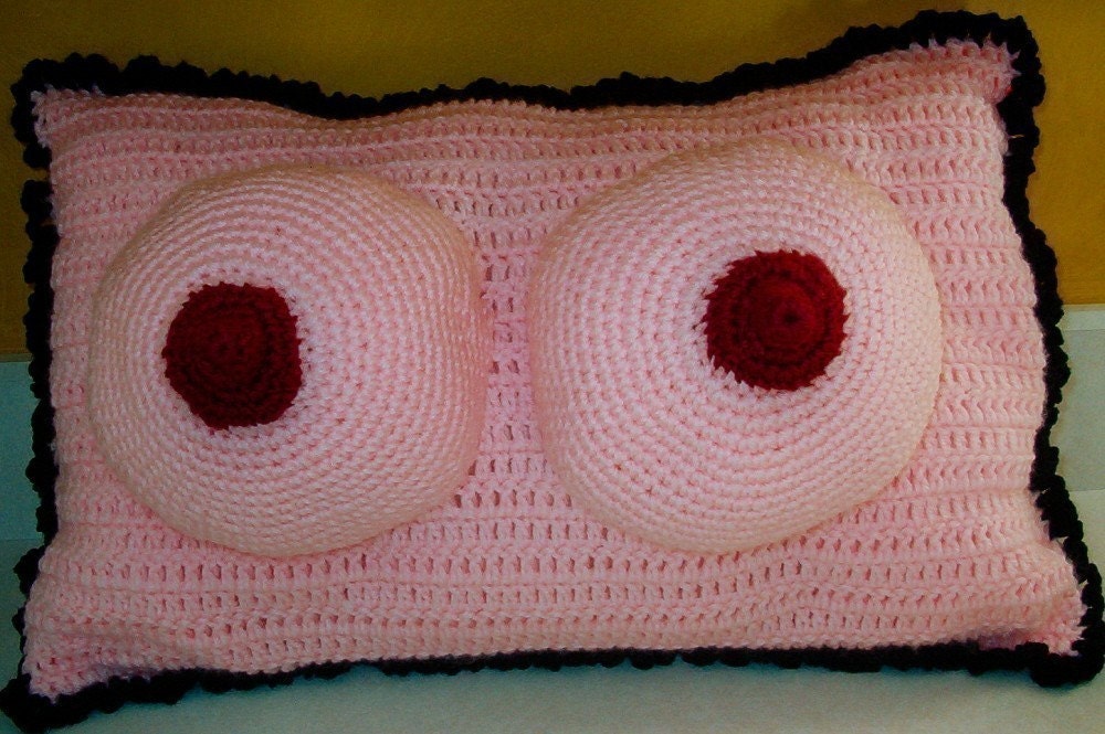 Booby Pillow -Mature