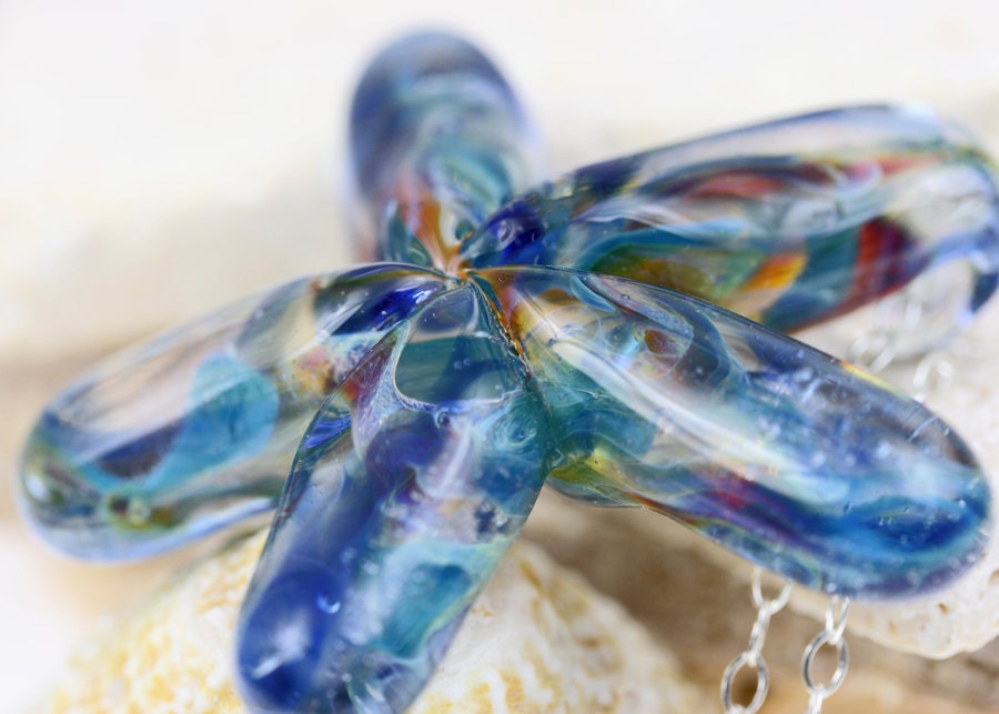 oOo SALE oOo - 45% off - Glass Lampwork Artisan Starfish Pendant Necklace - SuperStar