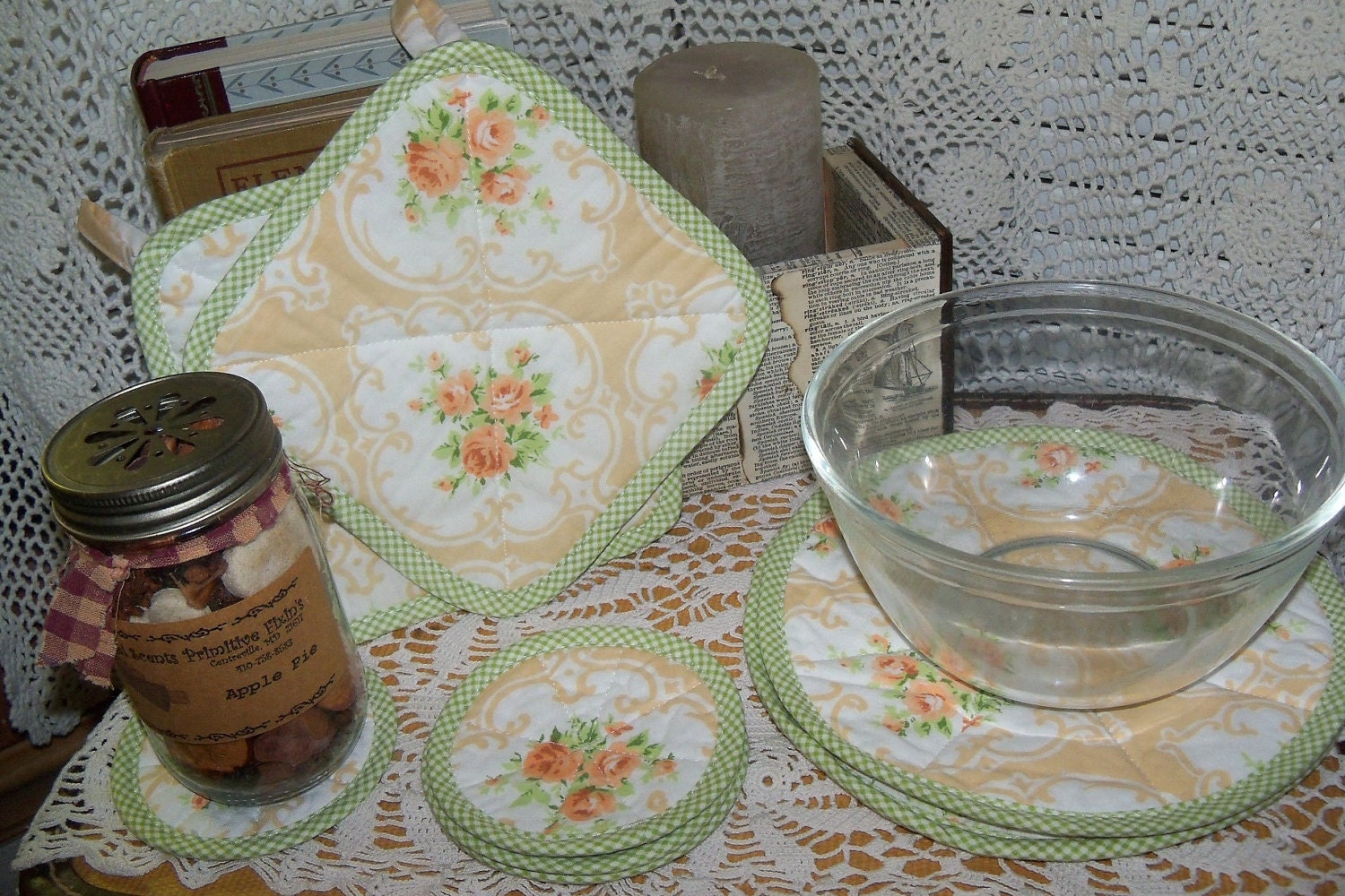 Vintage Cameo Rose Fabric 8 Pc. Kitchen Set sewbuzyb sst