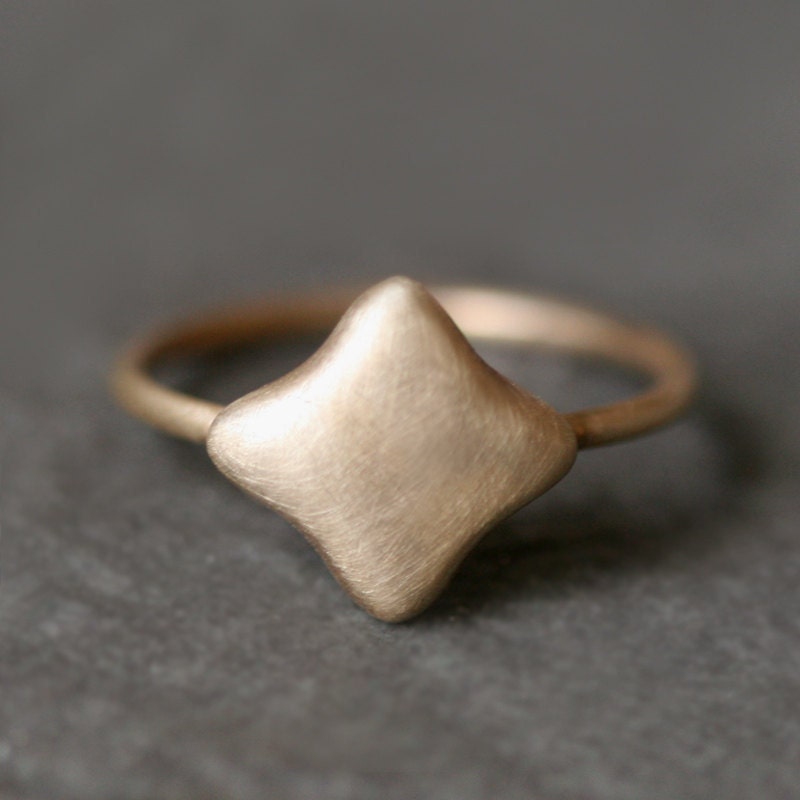 Quatrefoil Ring in 14k Gold