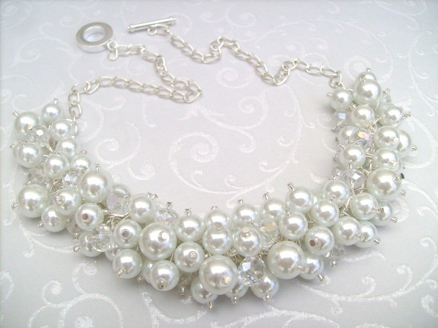 Pearl Necklace on Pearl Beaded Necklace  Cluster Necklace   Chunky Pearl Necklace  White