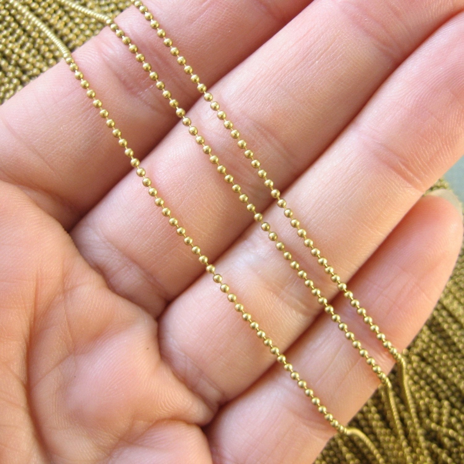 0.9 mm  Extra fine brass ball chain  3.3 ft / 1 meter