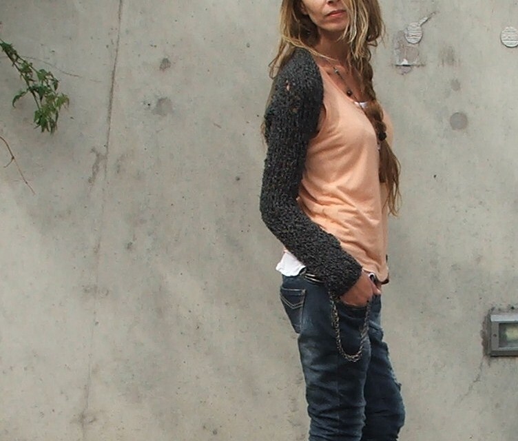 Grey shrug / grey sweater / grey winter long sleeved warm hand knitted shrug