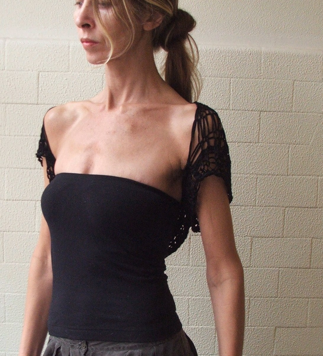 black Shrug Short sleeve bamboo tape yarn shrug