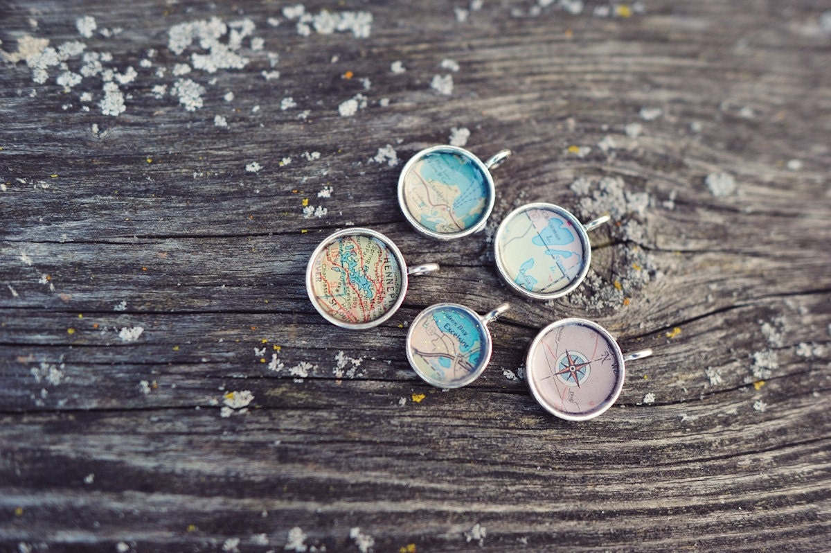 Mason Fundraiser Global is Gorgeous Pendant with Vintage Maps