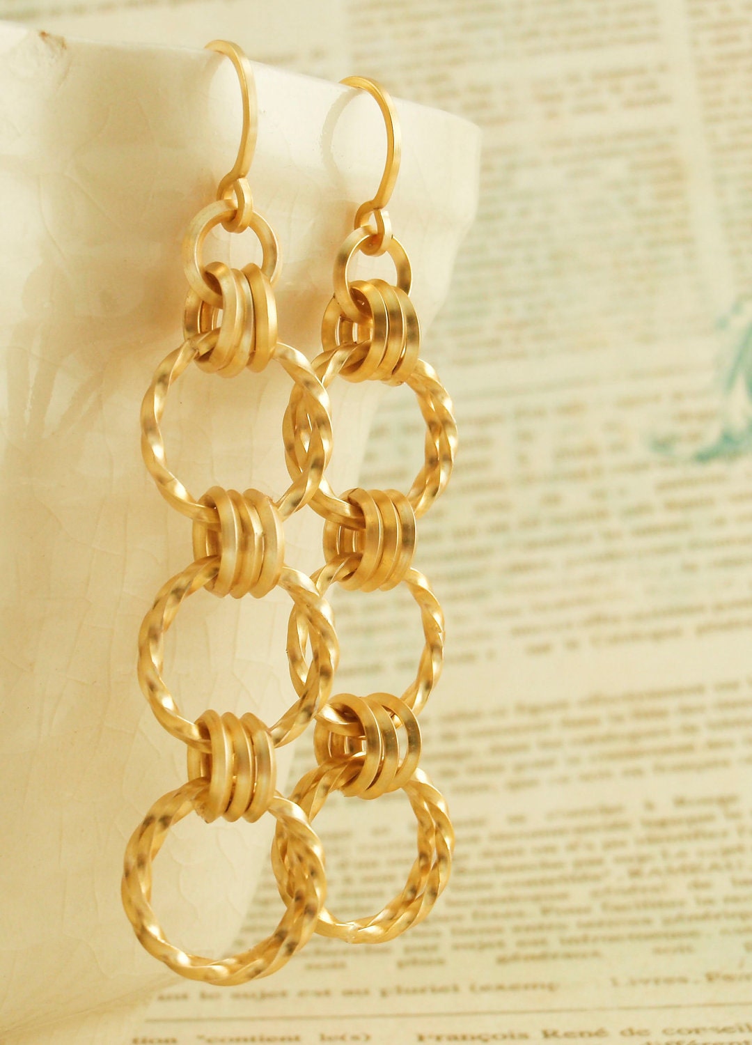 Gold Earrings - Twisted Linked Loops