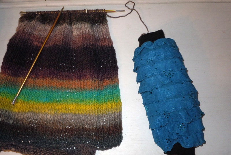 Skeini-T, a beautiful way to protect, carry, and store your yarn