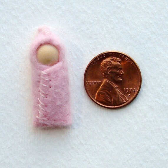 Wee Baby Bunting--pink and beige