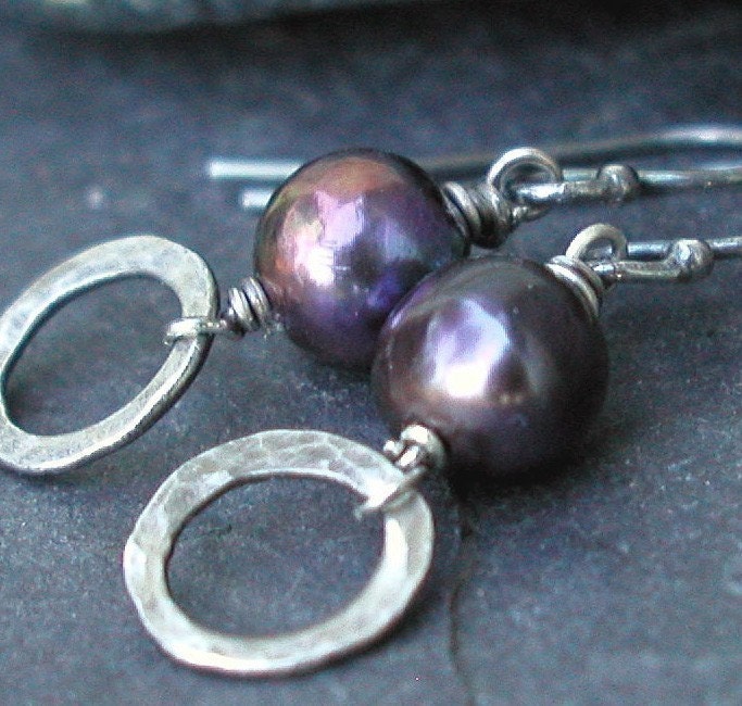 Pearl and Sterling Silver Circle Dangle Earrings - ECLIPSE