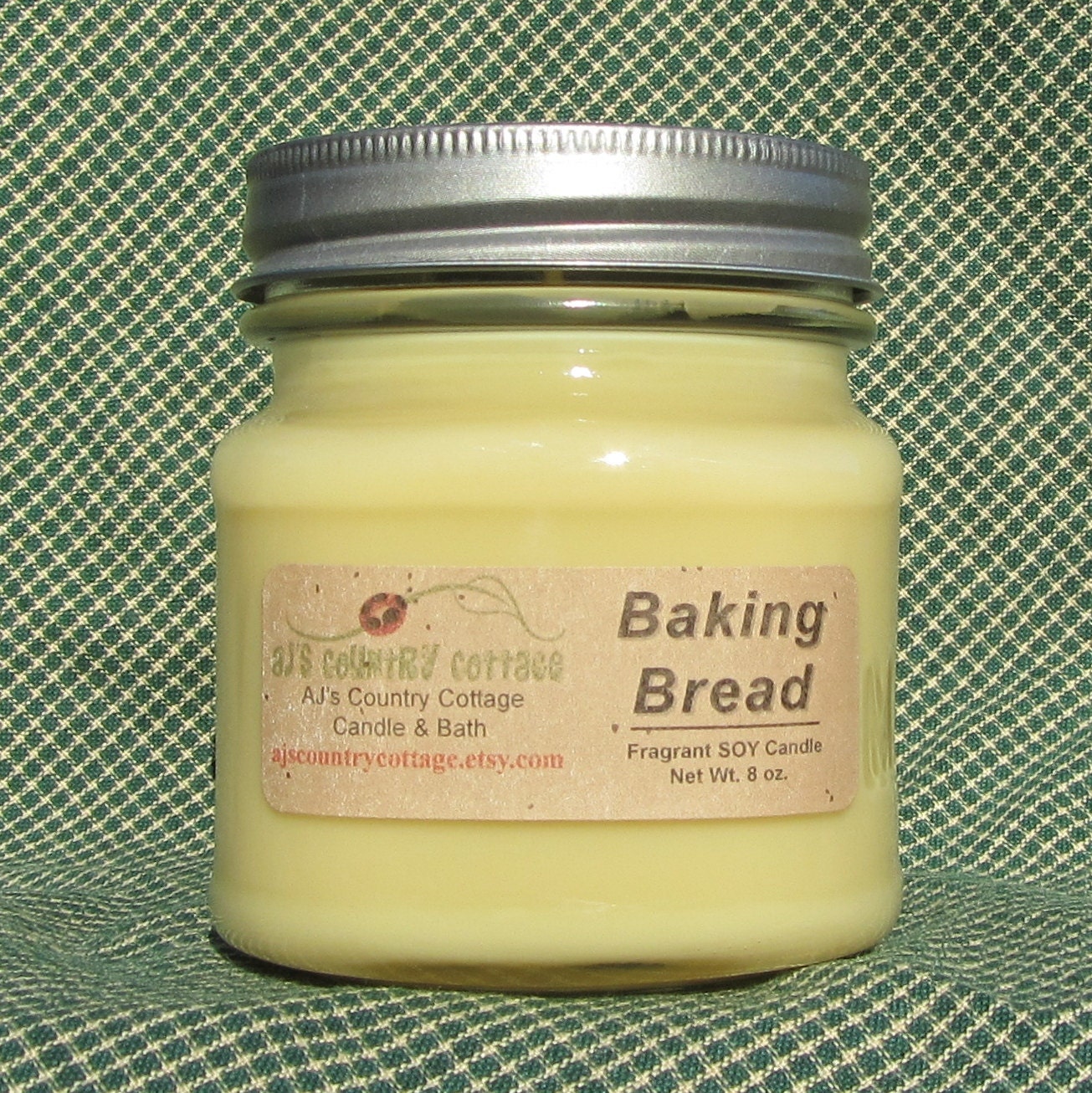 BAKING BREAD SOY Candle - Highly Scented - Fresh Baked Homemade Bread