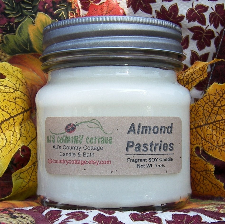 ALMOND PASTRY SOY Candle - Highly Scented