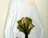 girl' s dress with applique tree size 4