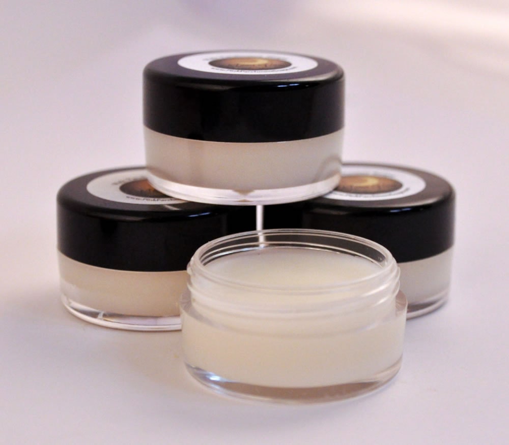 Moon Glow Solid Perfume