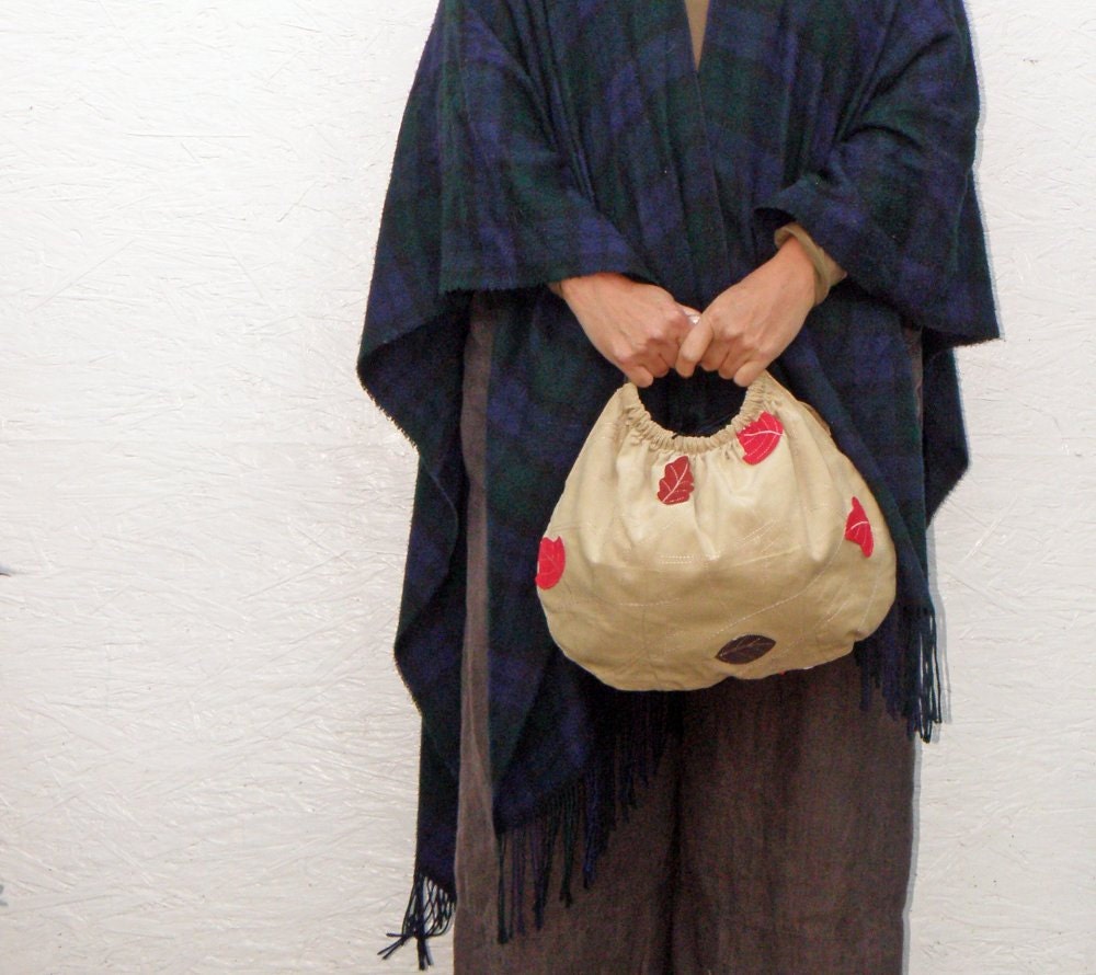 Handbag. Vintage German Folk Costume Fabric. Beige Corduroy Purse with Leaves, Red and Brown. Plastic Ring Handles.