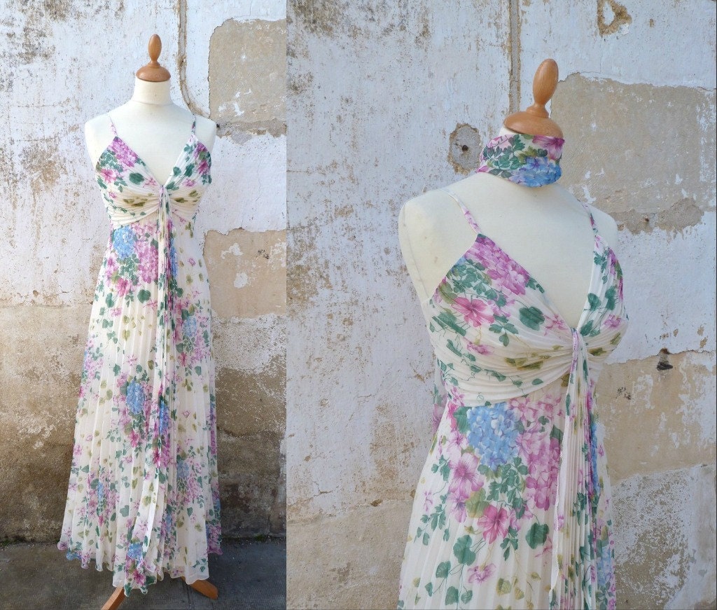 1970 wraped long pleated flower dress cocktail dress size S