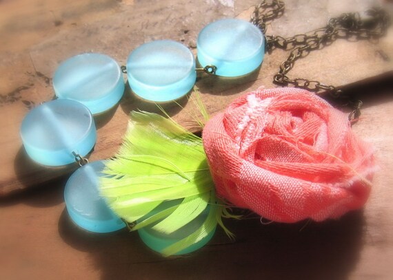 Shabby Rose Necklace In Resplendent Orange No. 1