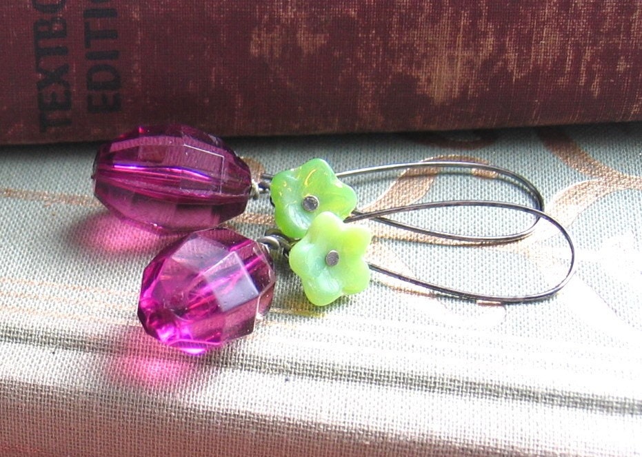 Raspberry Jubilee Dangling Earrings