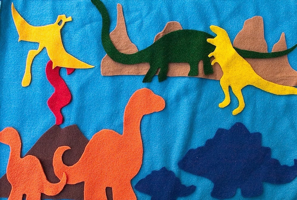 Felt Board Dinosaur and Other Prehistoric Creatures Play Set, Ten (10) Pieces in the Set