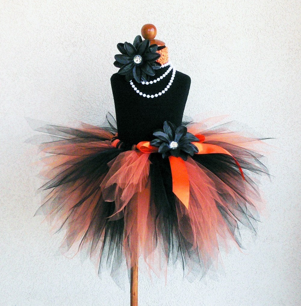 Halloween Tutu - Monarch Butterfly - Orange and Black 3 Tiered Pixie Tutu - Custom Sewn 3 Layer Pixie Tutu - Sizes up to 5T