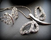 Pretty Sterling Silver Dragonfly Rhinestone Cubic Zirconia Gemstones pendant  -Bling CZ Dragonfly Necklace