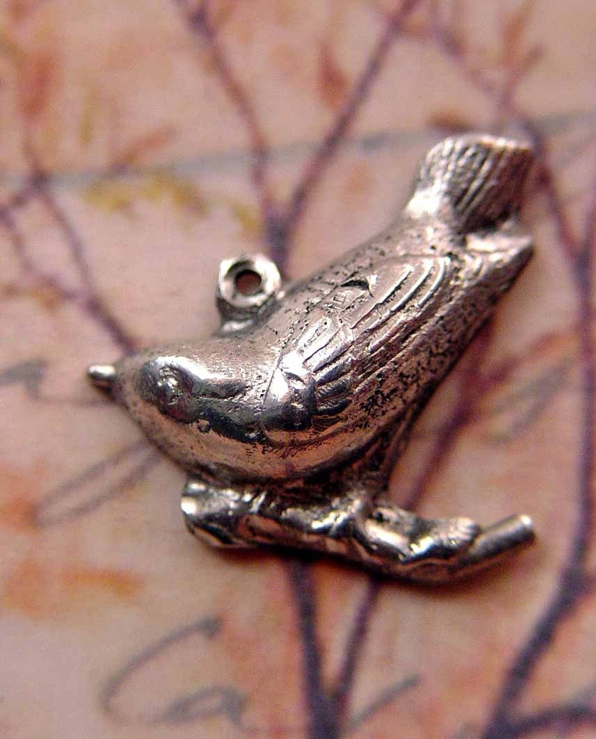SALE SPRING - Nightingale Charm Pewter Dark Patina Bird