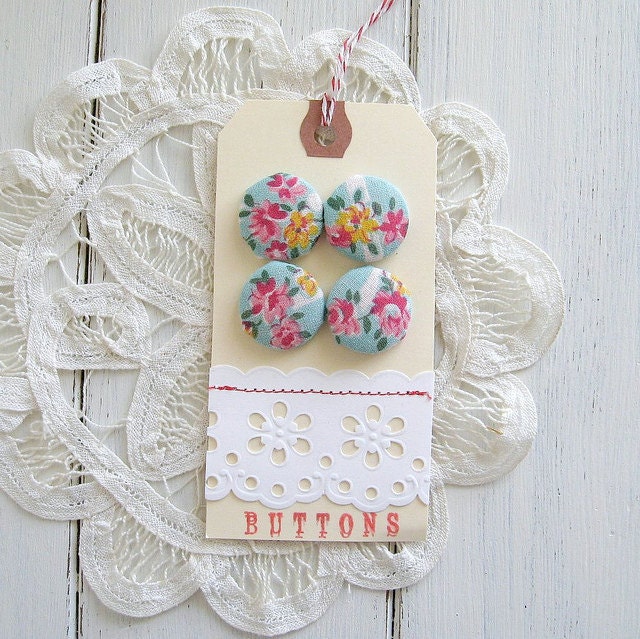 vintage fabric buttons - shabby chic