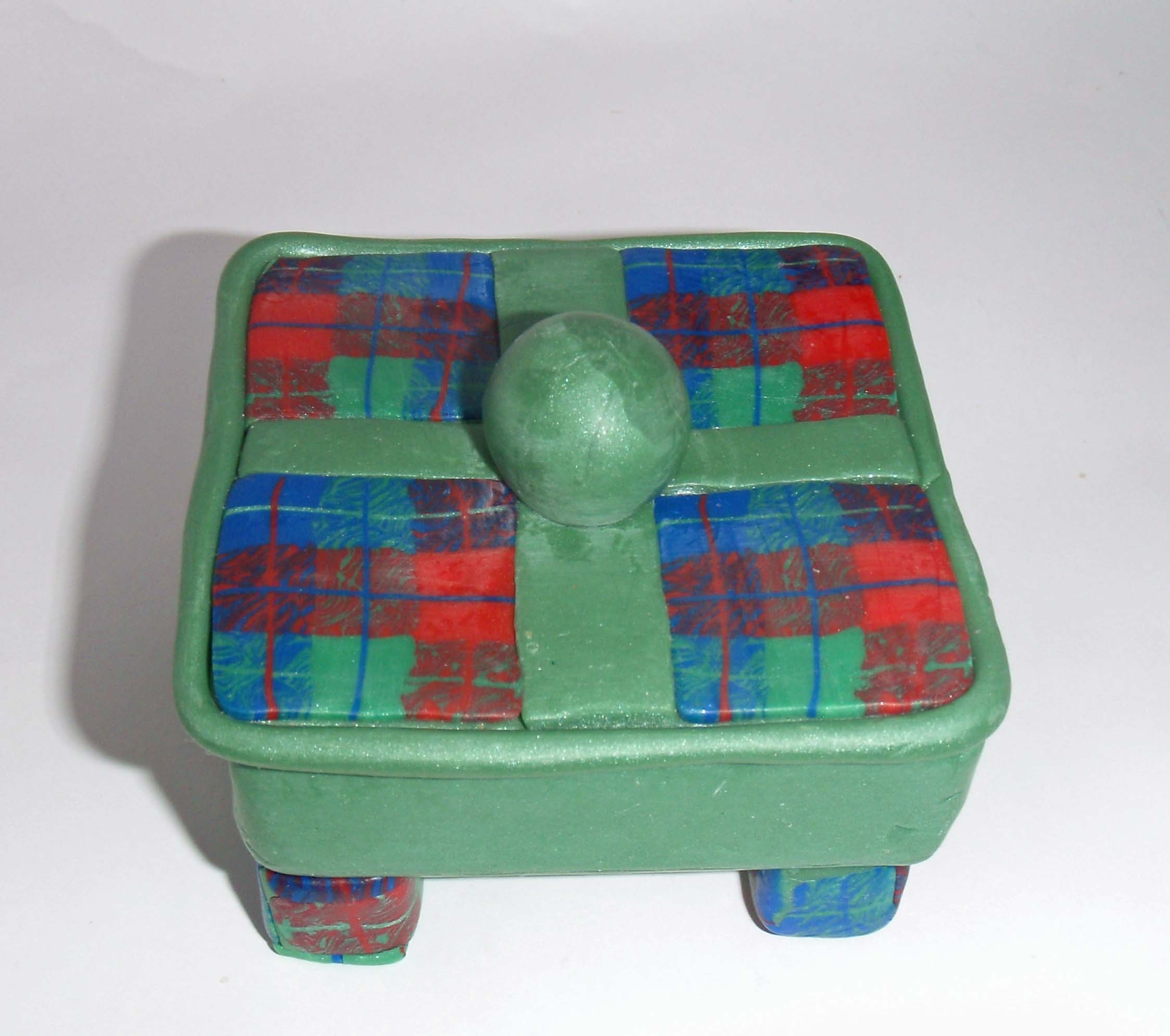 Square plaid trinket box