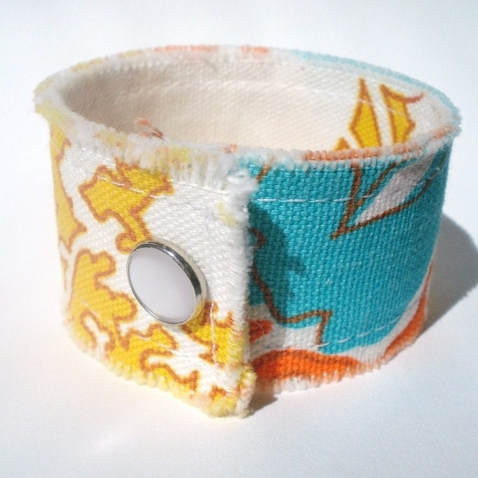 Vintage Fabric Cuff - Funky Floral