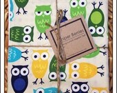 Wide-Eyed Owls Pair of Reversible Cloth Lunch Napkins