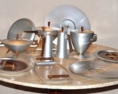 11 Piece Mirro Medallion Aluminum Atomic Serving Set