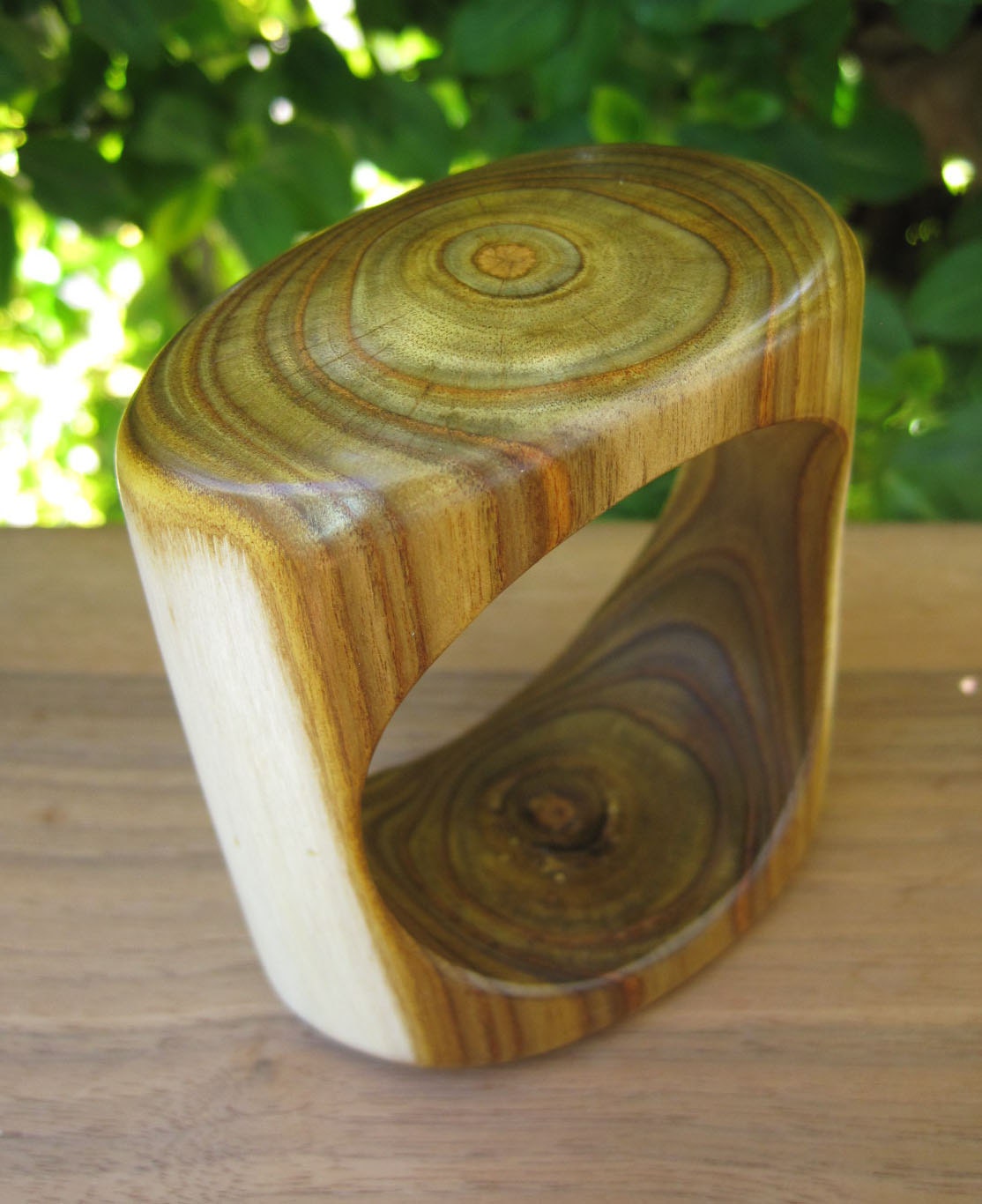 Wood Bangle - Sumac Bracelet - Size Small - Amazing Grain - Square Rounded Wooden Jewellery - Canada - Sustainable - Green - Sapwood