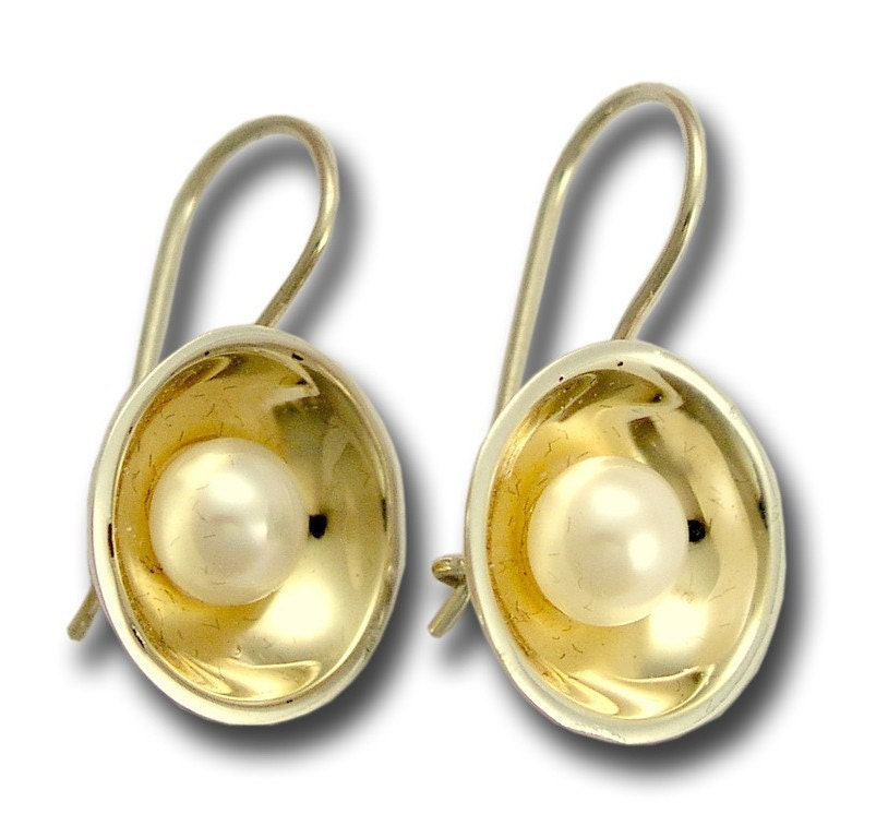 Bridal earrings - Sterling silver and yellow gold  pearl earrings - Serenity