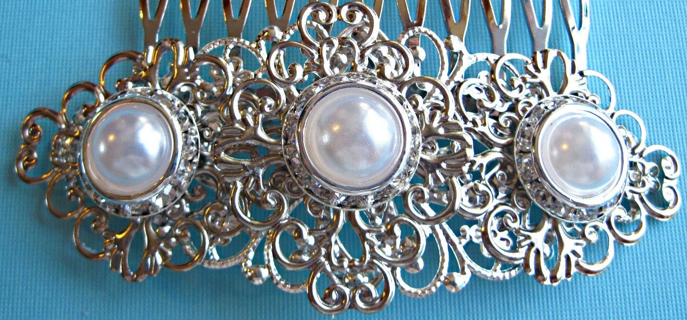 Bridal Har Comb, Pearl, silver ,rhinestone, vintage style, radiant collection