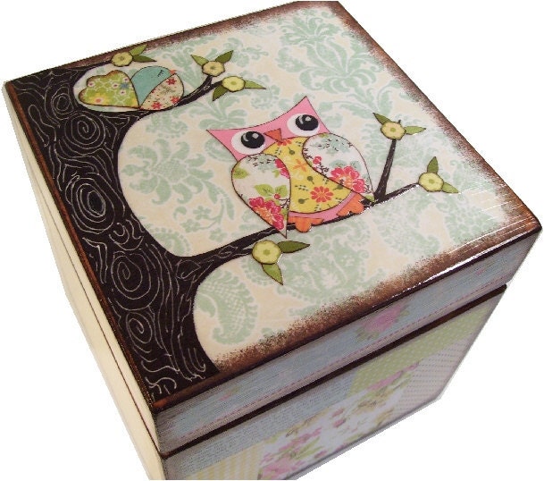 Keepsake Treasure Trinket Storage Box For Baby by GiftsAndTalents