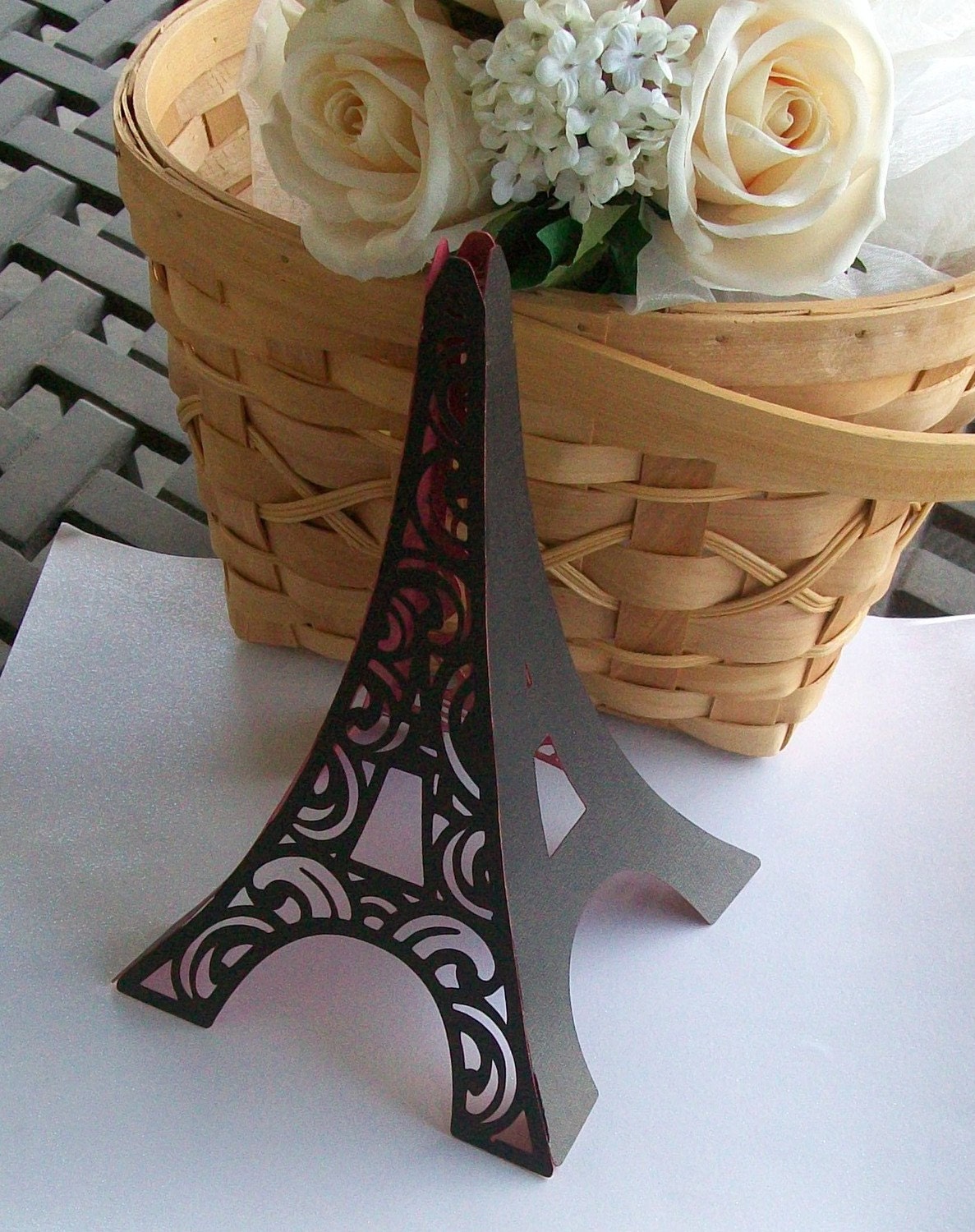 3D Eiffel Tower Table Centerpiece Black with Red by paperpixie