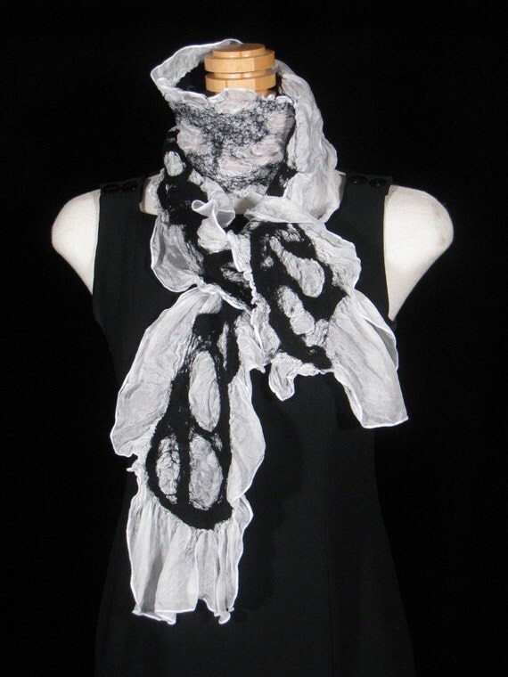 Nuno felted scarf - Black and White