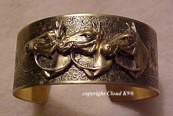 HORSE JEWELRY BRACELET. Equestrian Cuff. Vintage Style Equestrian Jewelry. Country Western Girl. Horse Lovers. Cowgirls. (3 Horses)