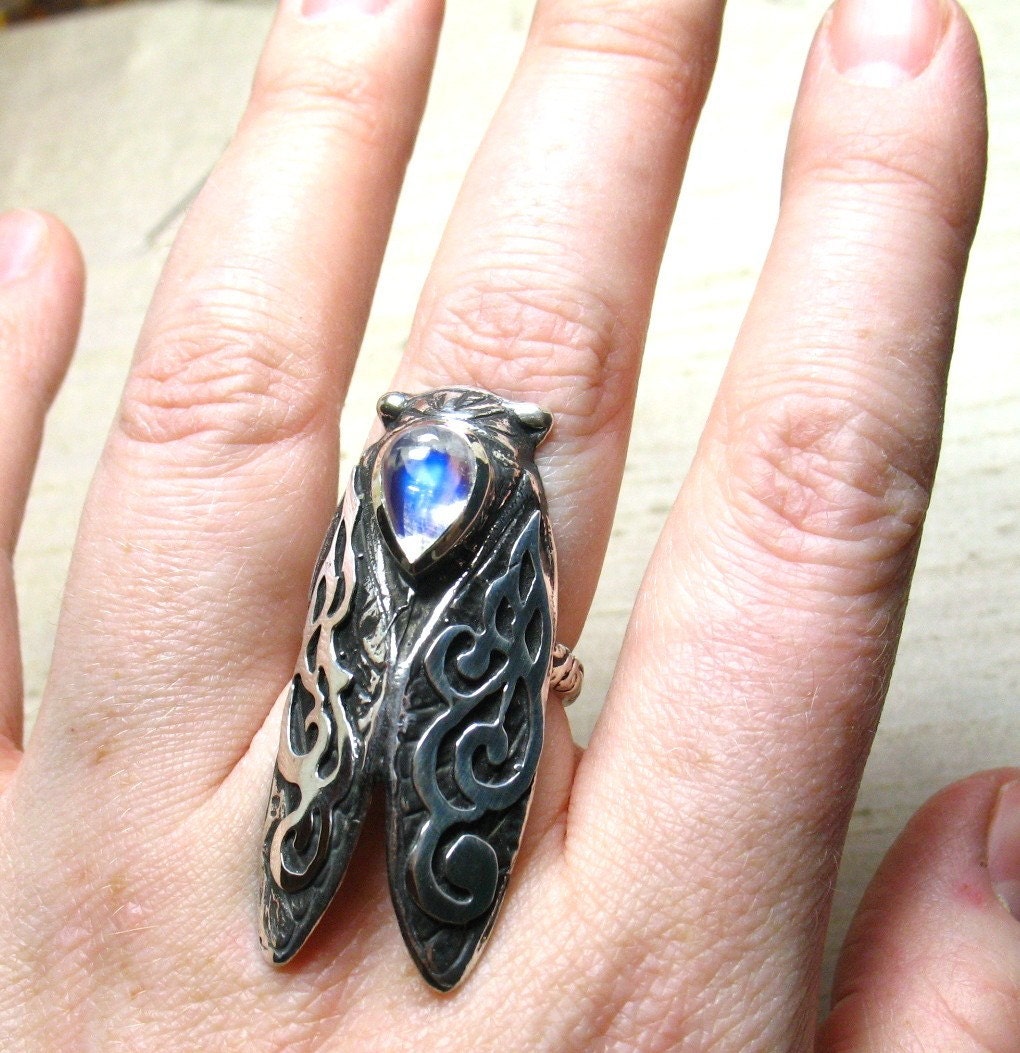 Smoke Wing Cicada Ring- Rainbow Moonstone and Sterling