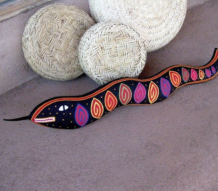Stellar Mola Snake - SALE - Kuna Indian Reverse Applique
