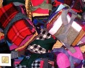 Bit of Wool Primitive Hand Dyed Wool for  Penny Rugs and More